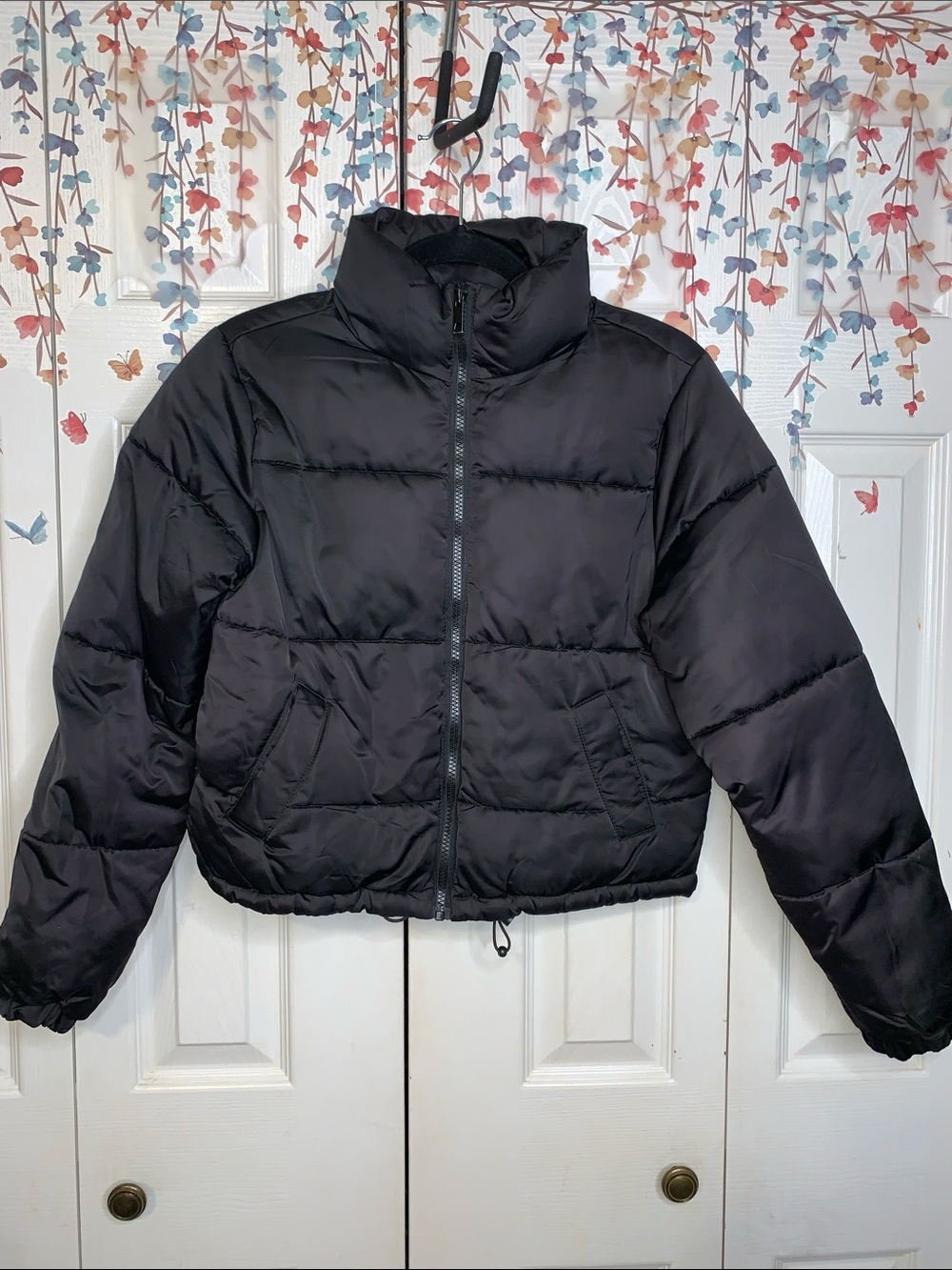 No Boundaries Black Cropped Puffer Jacket
